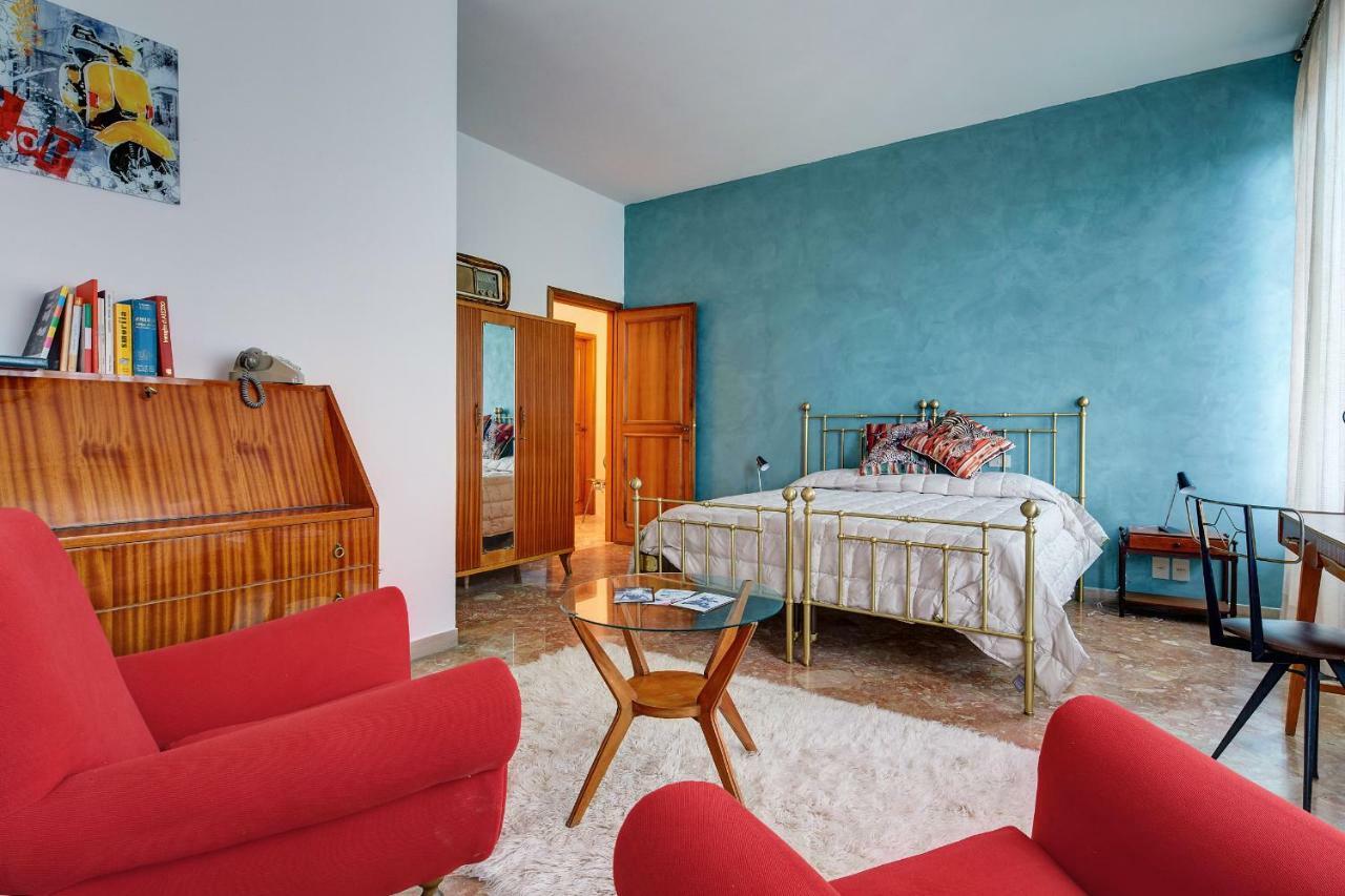 B&B Attico 147 Arezzo Bagian luar foto