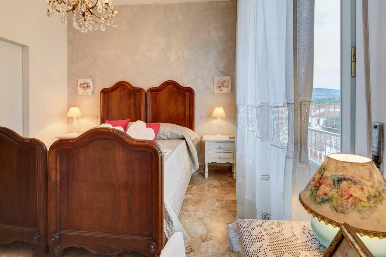 B&B Attico 147 Arezzo Bagian luar foto