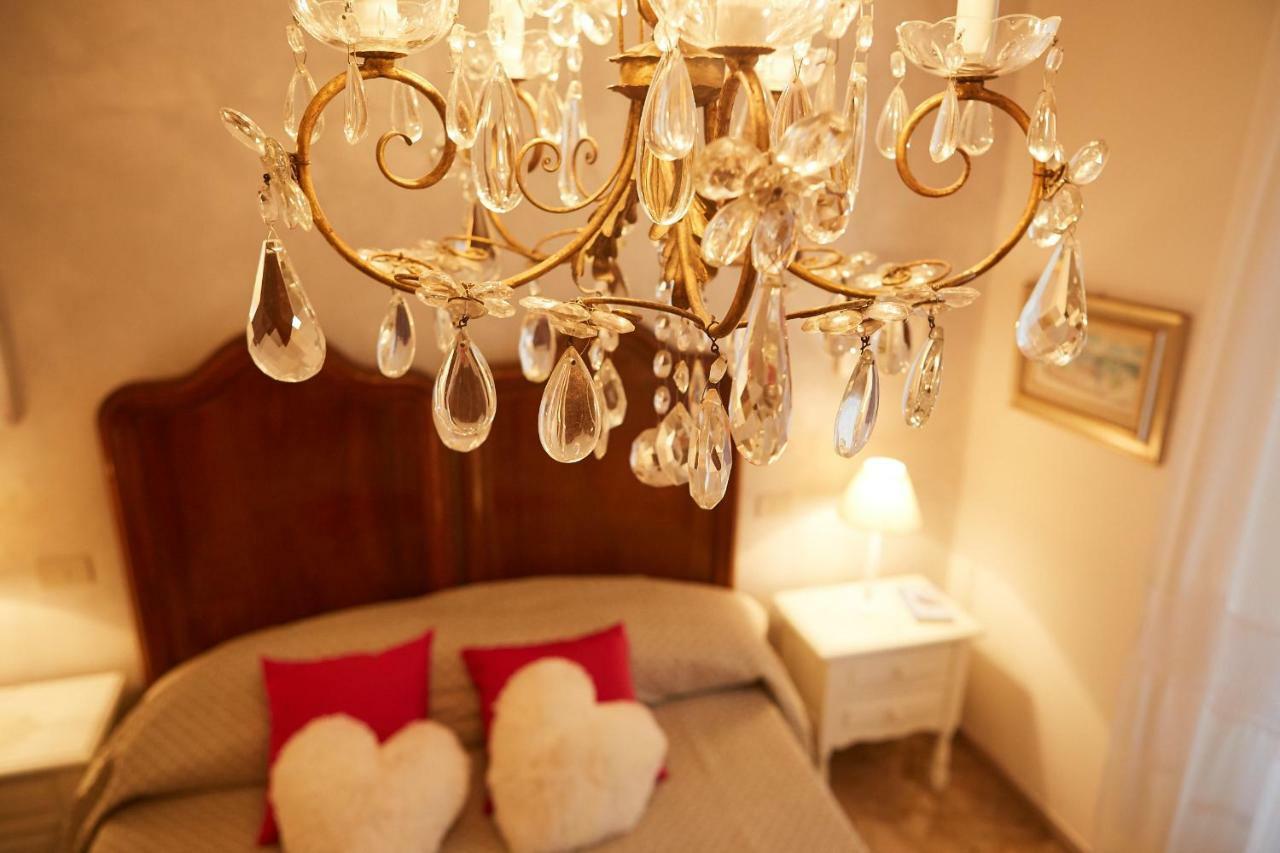 B&B Attico 147 Arezzo Bagian luar foto