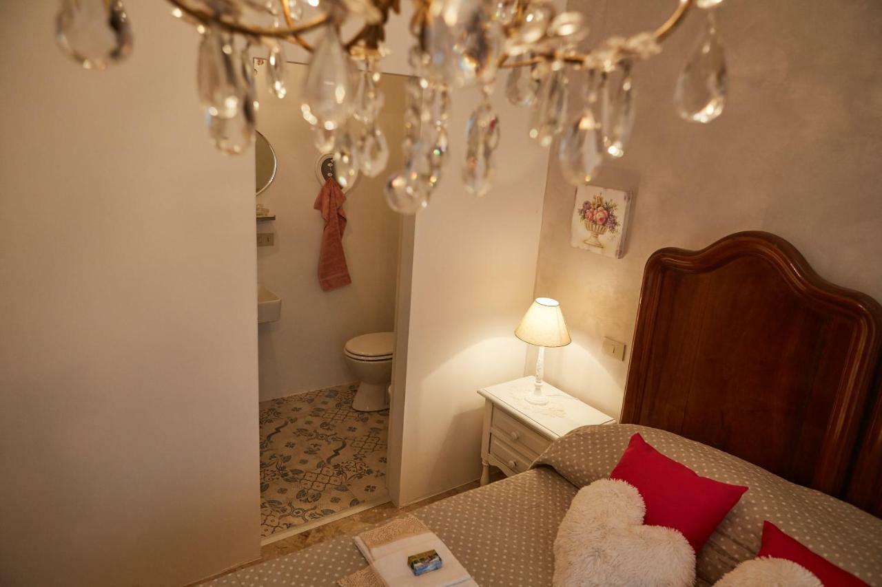 B&B Attico 147 Arezzo Bagian luar foto
